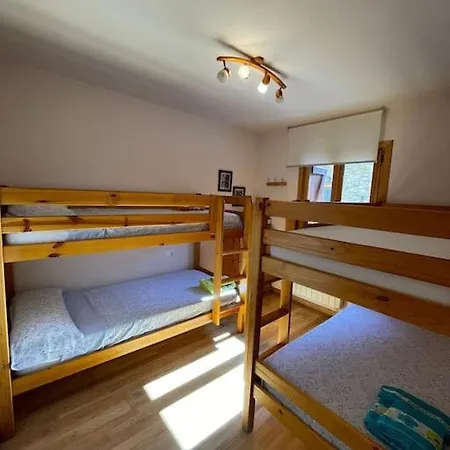 En La Vall Fosca Apartment *